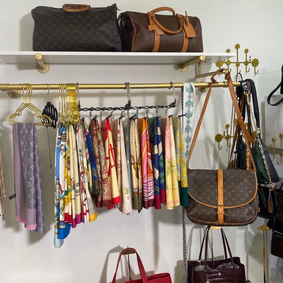 $3 START DESIGNER ITEMS💎👜 - Picture 5 of 10